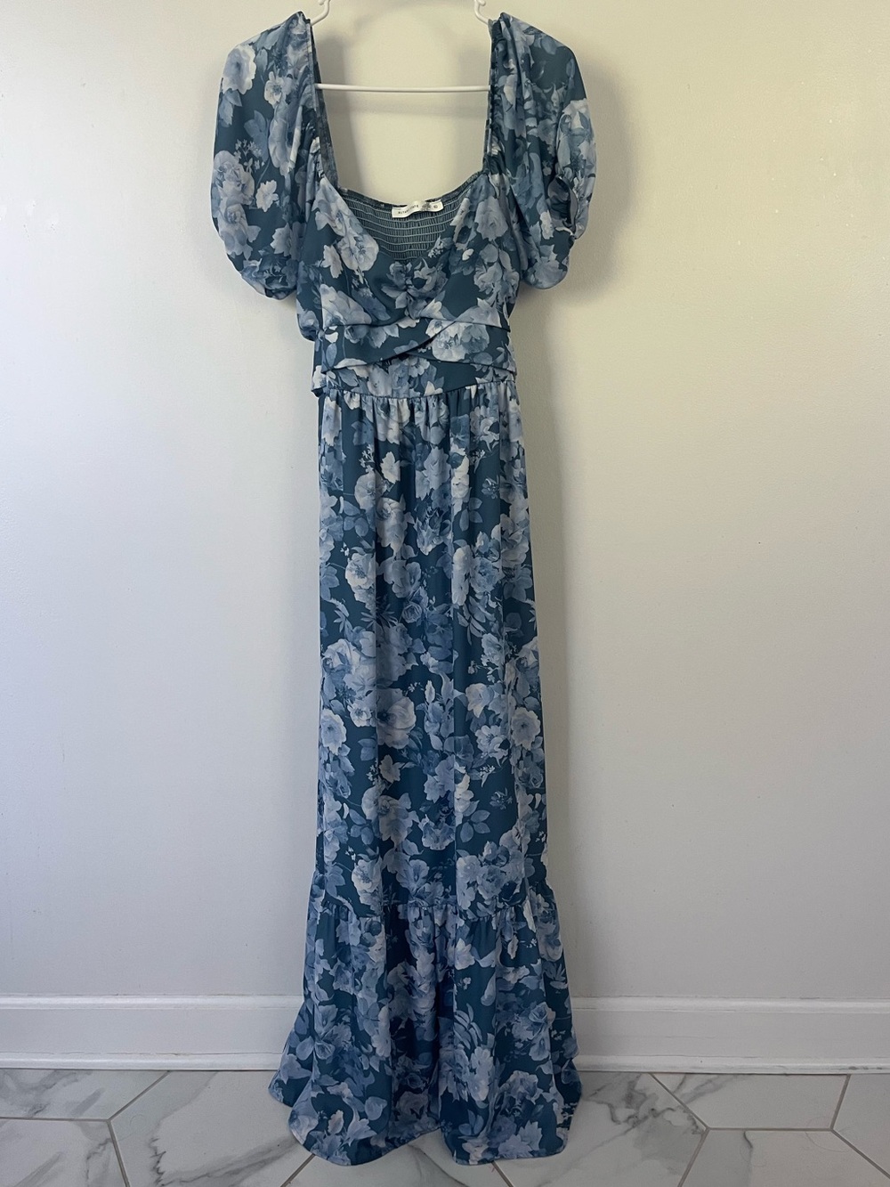 Altar’d State XL Blue Floral Maxi Dress with Puff Sleeves - Picture 3 of 14